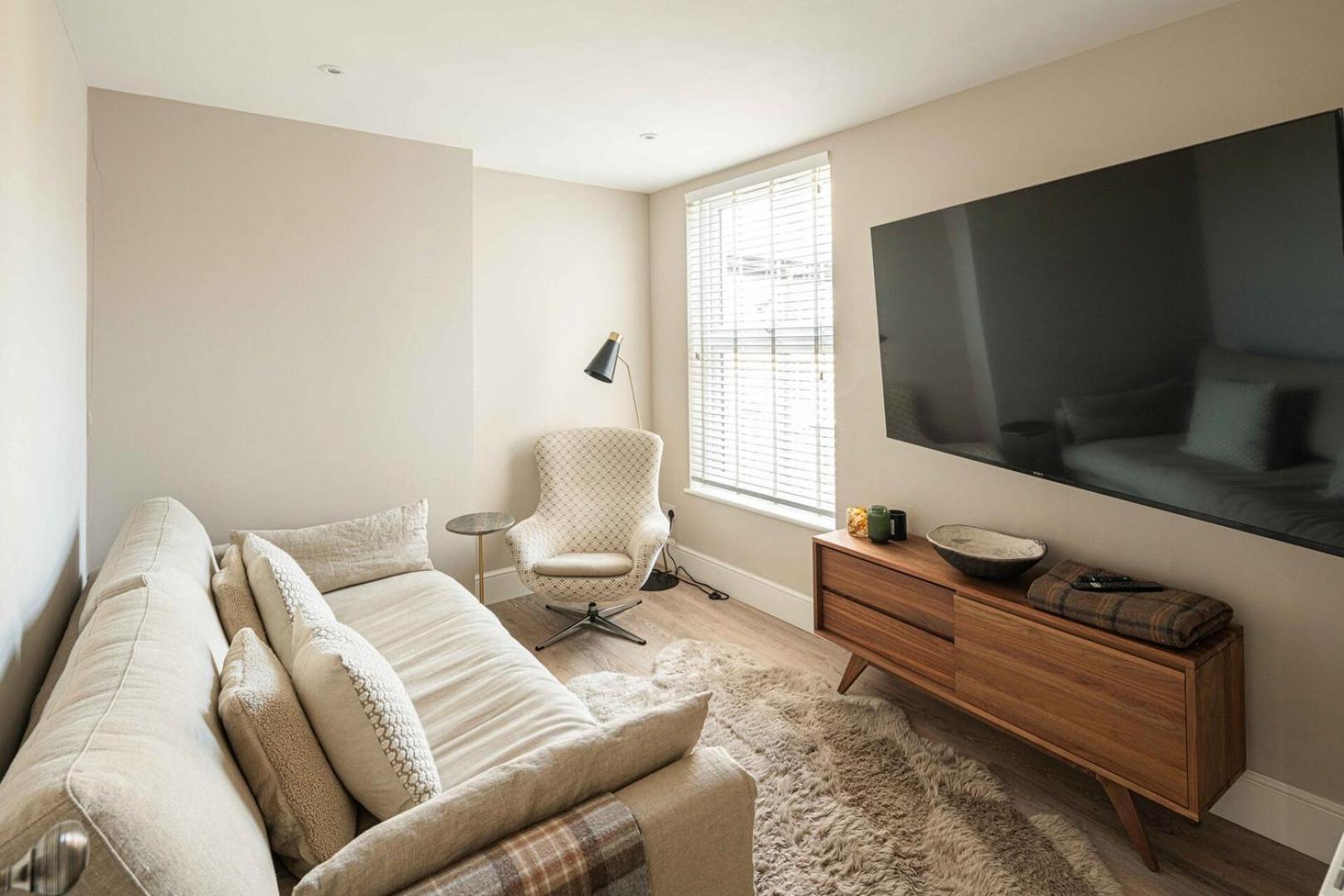 Stylish Crouch End 2b2b Flat - Sleeps 6 Londres